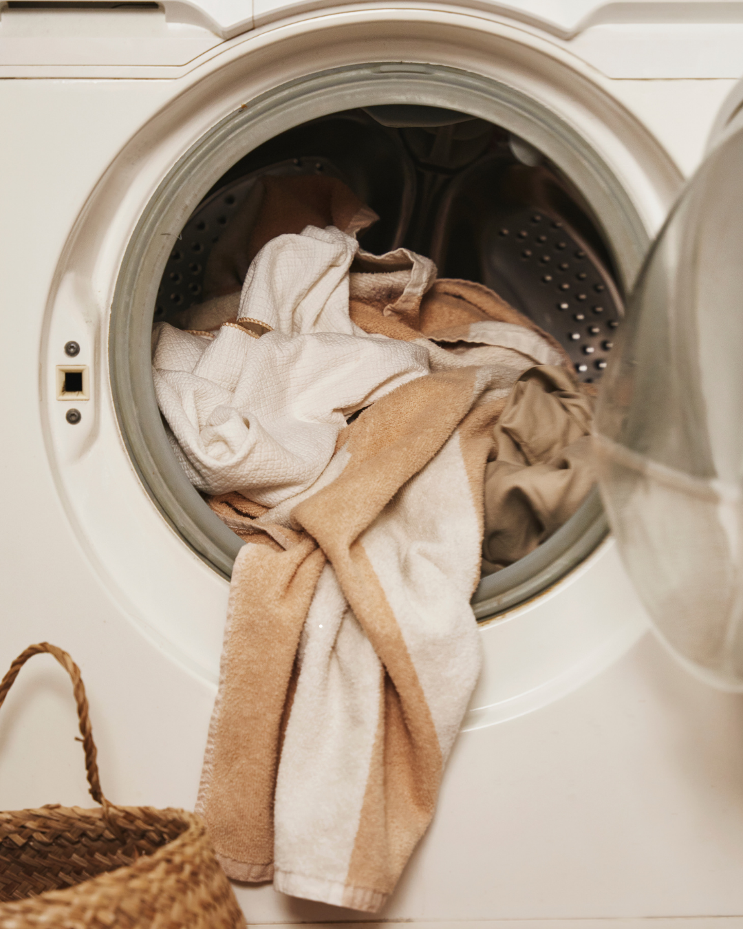 Washing machine door won't lock